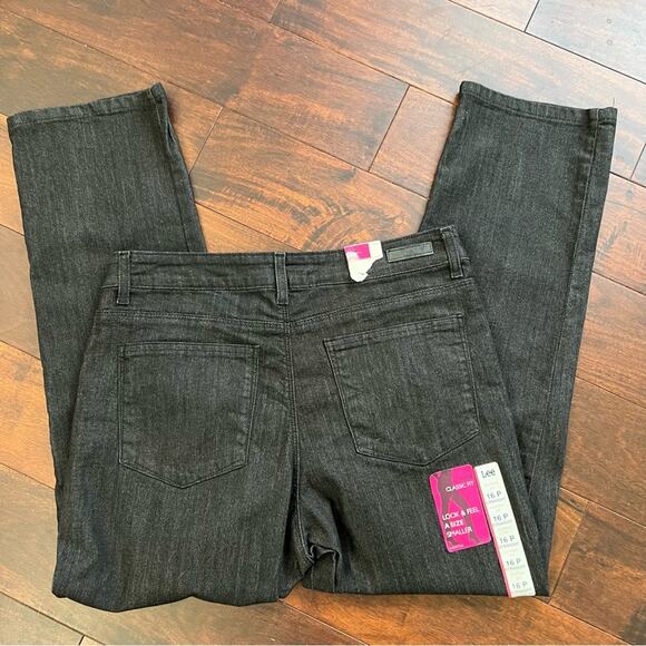 Lee’s Straight Classic Fit Dark Jeans 16P - Picture 5 of 11